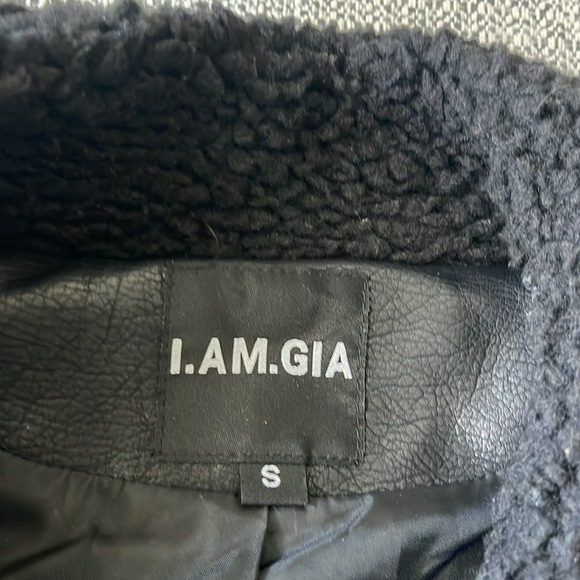 I.AM.GIA Teddy Coat - Picture 3 of 4